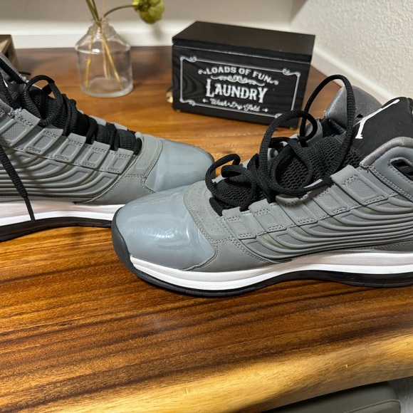 Jordan Big Ups size 10 - Picture 9 of 9